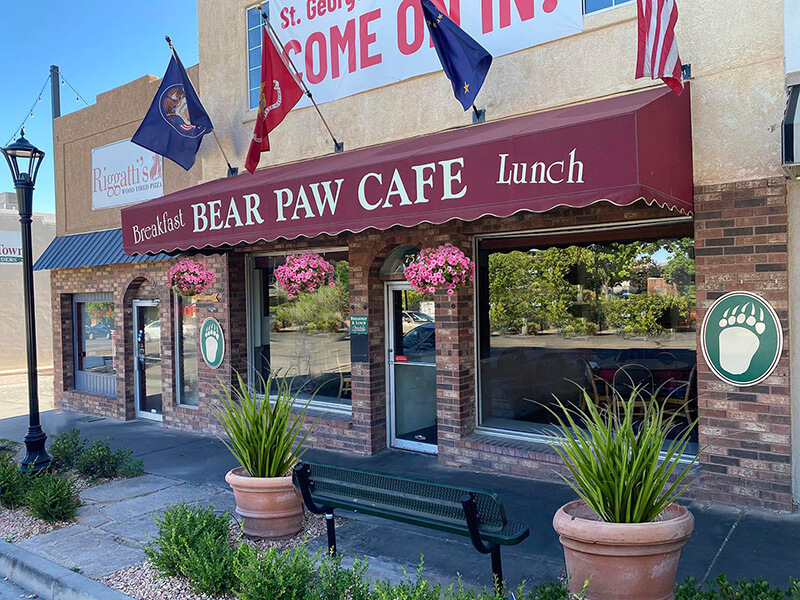 Front of Bear Paw Cafe | St. George, Utah Breakfast & Lunch Cafe